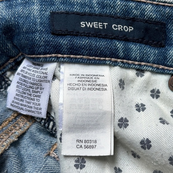 Lucky Brand Sweet Crop Medium Wash Distressed Jeans Size 4 - Picture 5 of 12